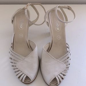 Vintage Gabor Kitten Heels in White